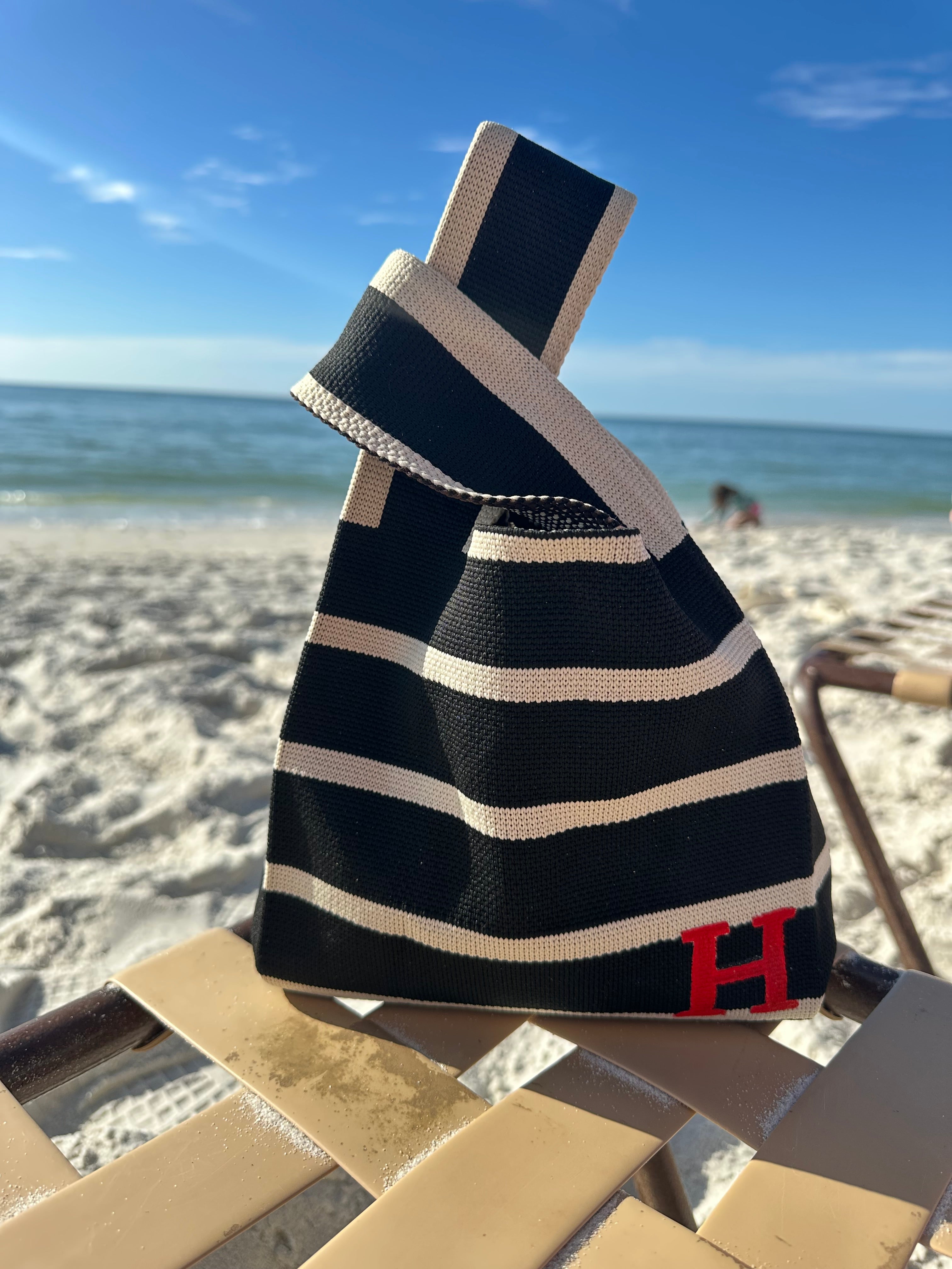 The East Hampton - Knot Clutch